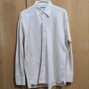 Perry Ellis Dress Shirt - Medium